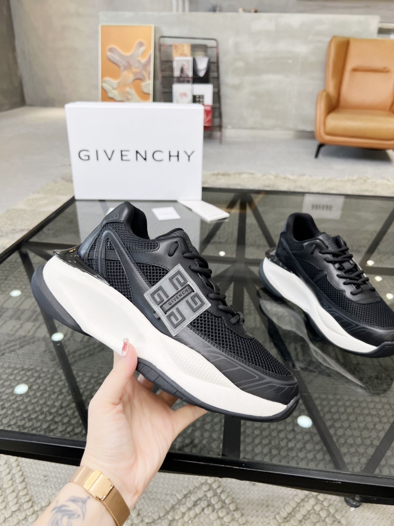 Givenchy Sneakers